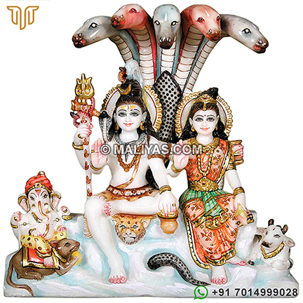 Beautiful Shiv Parivar Carved out in Marble